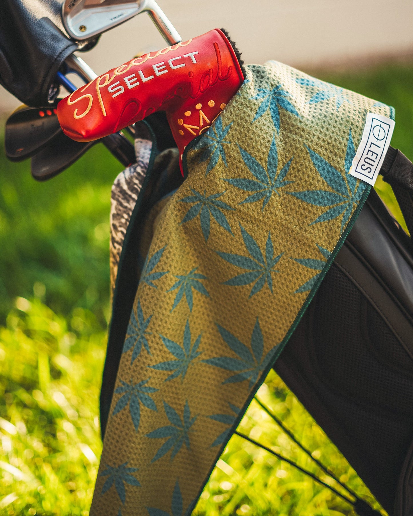 Cheech & Chong Golf ECO Towel - LEUS Towels