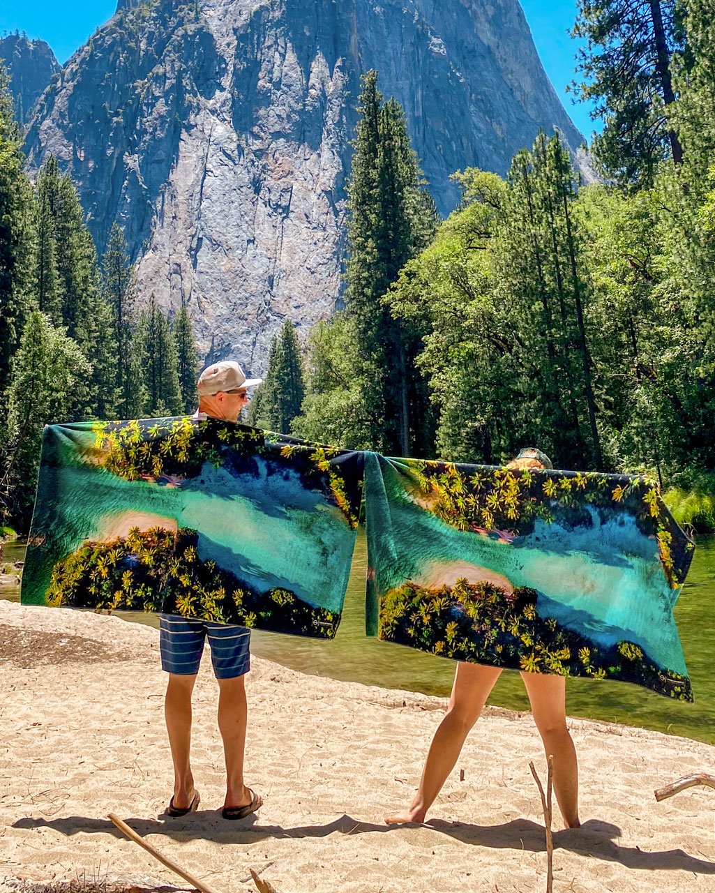 Changing Tides Foundation Beach ECO Towel - LEUS Towels