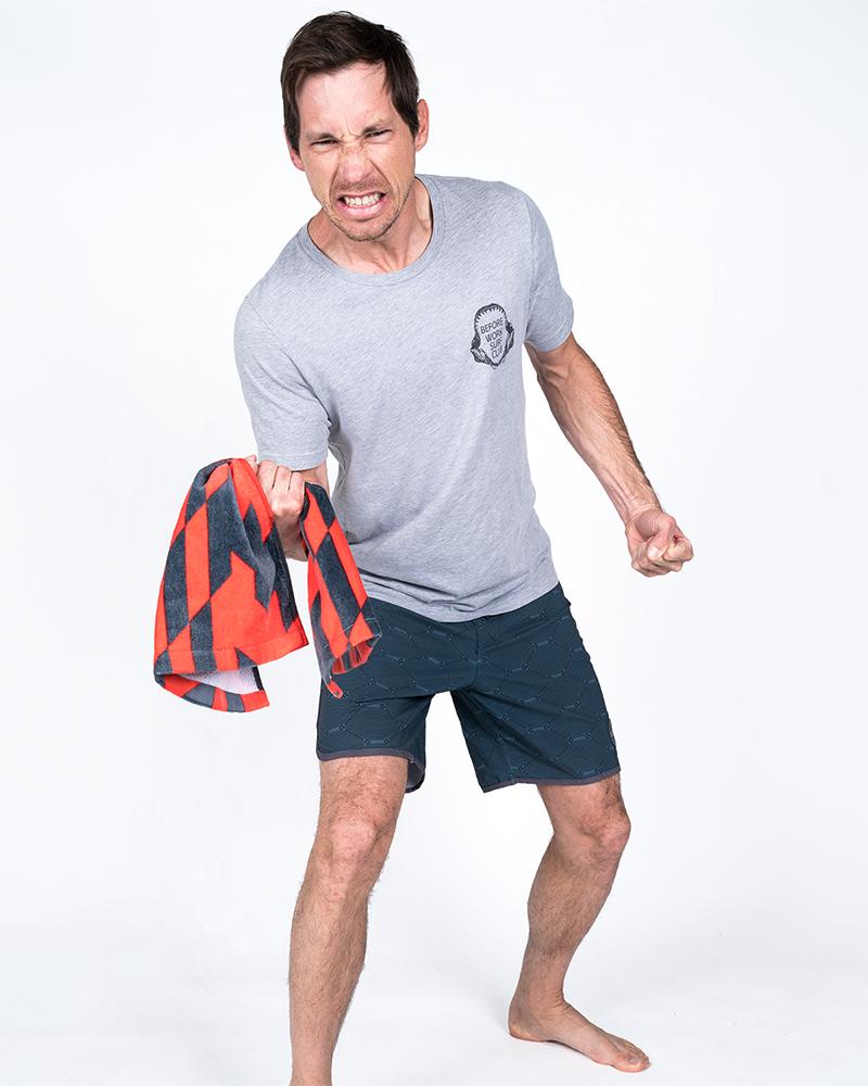 Distort Gym Towel - LEUS Towels