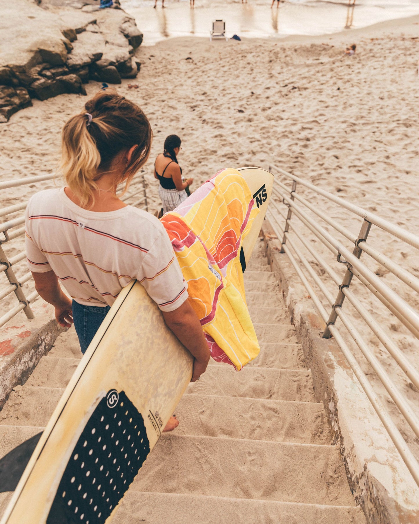 Carissa Moore Changing ECO Poncho - LEUS Towels